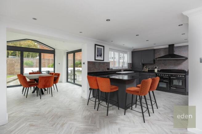 Kitchen / Diner