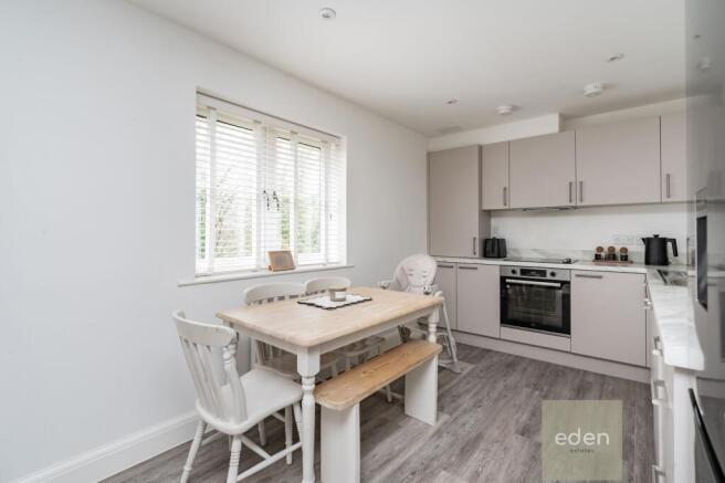 LOUNGE/DINER/KITCHEN