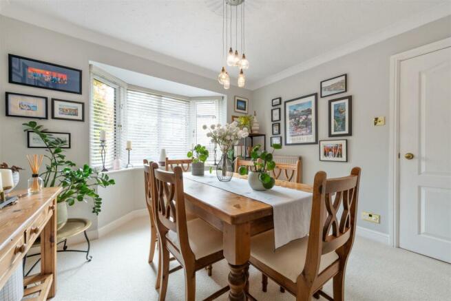10 Swinbrook Way, Shirley, B90 3LZ_11.jpg