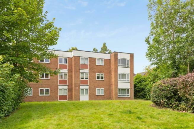 Flat 501 Oswio Court (off Bishopton Road), Shirley