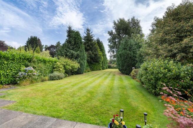 46 Cambridge Avenue Solihull, B91 1QF_LO_18.jpg