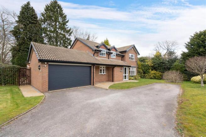 14 Greyfriars Close_24.jpg