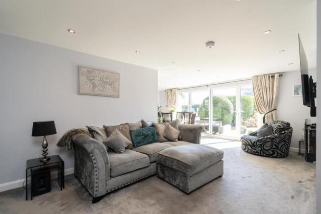 Flat 1 Parklands_2.jpg