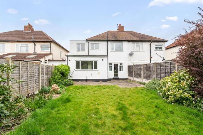 35 Yoxall Road_16.jpg