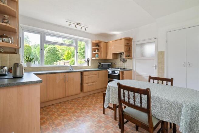 41 Milverton Road_13.jpg