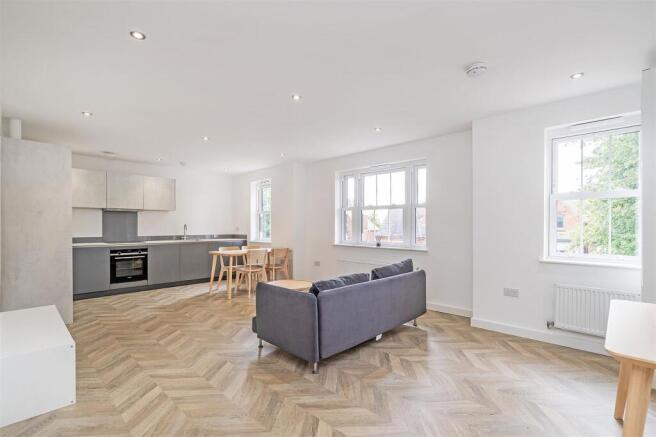 Apartment 9 Carlton Lodge_1.jpg