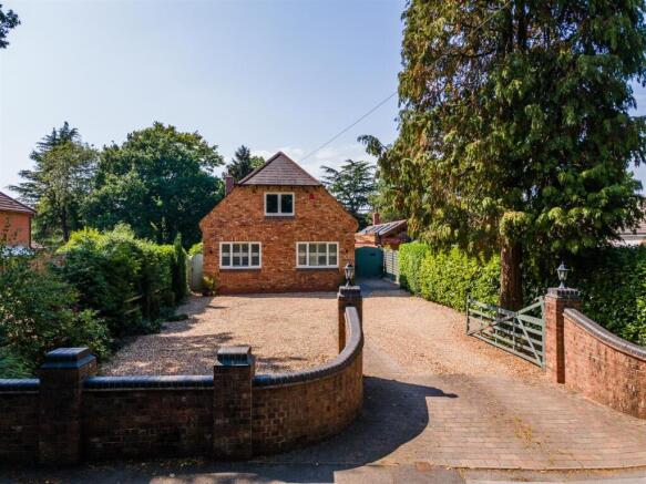 28 Fulford Hall Road_2.jpg