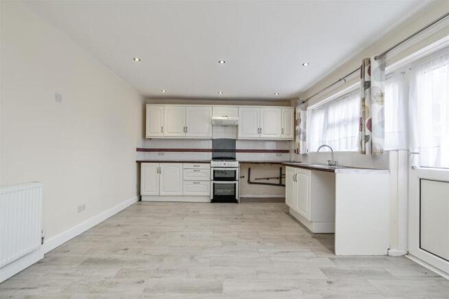 12 Goode Avenue_11.jpg