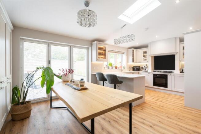 27 Avon Road, Shirley_6.jpg