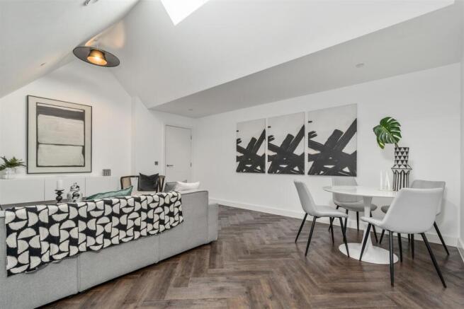 Apartment 25_3.jpg