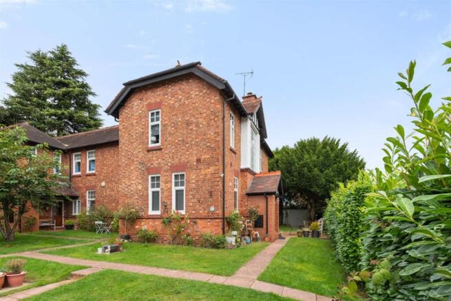 19, Catherines Close Catherine-De-Barnes, Solihull