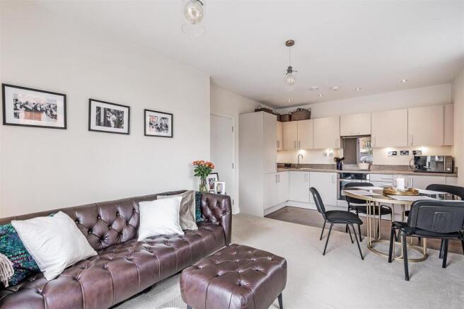 2 Market Gate-5_lo.jpg