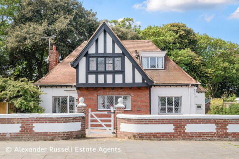 Foreland Avenue, Margate, CT9