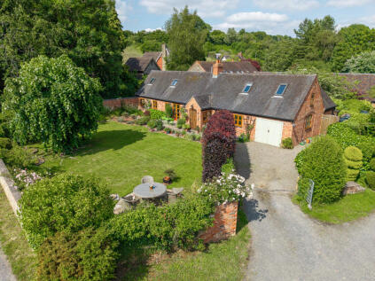 Neen Sollars, Kidderminster