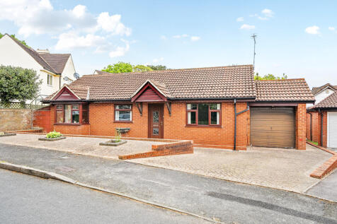 Heightington Place, Stourport-on-Severn