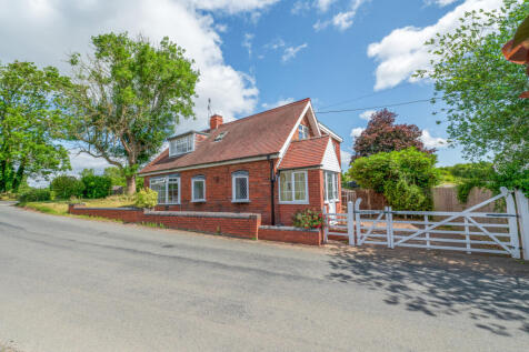 Dunhampstead, Droitwich