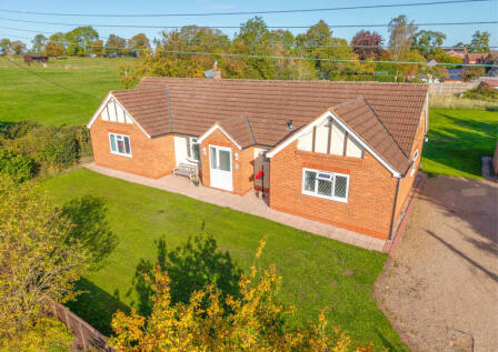 Church Road, Crowle, Worcester