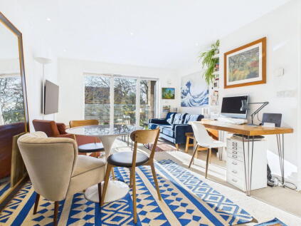 Old Shoreham Road, Hove, BN3 6AL