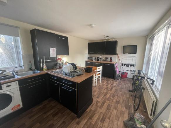 225251_P280489_IMG_0