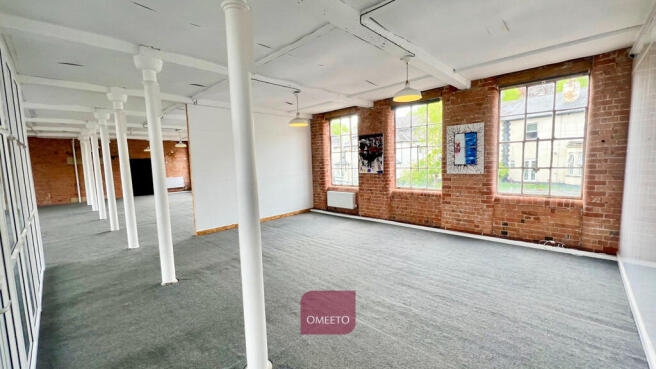 Large Office to Let