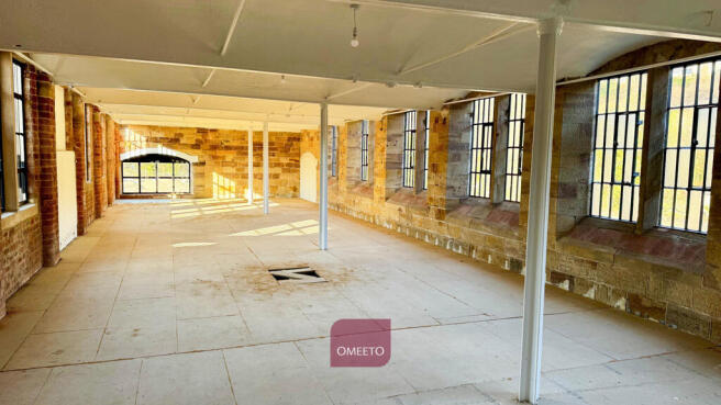 Studio to let