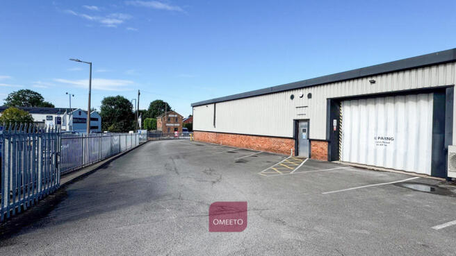 Hybrid Office Warehouse