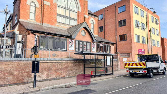 Serviced office to let