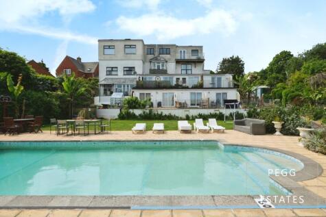 Burley Court, Wheatridge Lane, Torquay