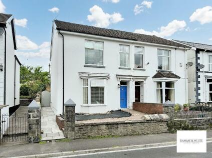 Park Lane, Trecynon, Aberdare, CF44 8HN