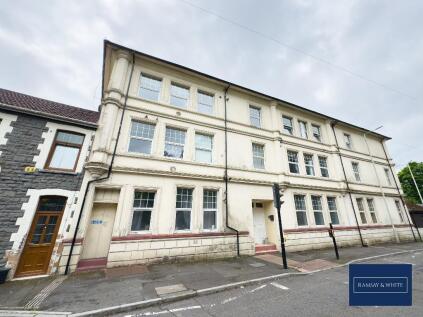 Cwrt Brenin, Mill Street, Pontypridd, CF37 2TS