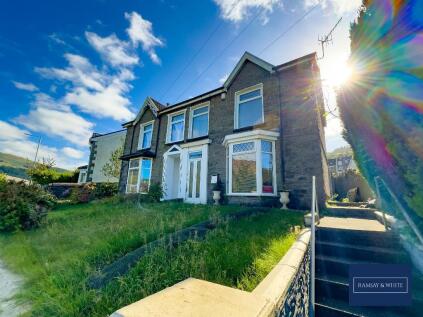 Aberdare Road, Mountain Ash, CF45 3PT