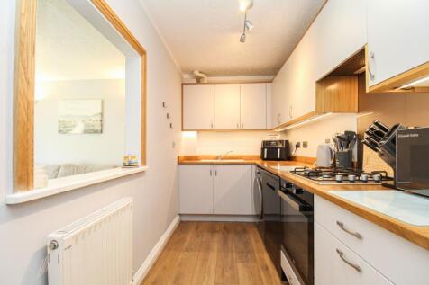 66 Middle Road, Sholing, SO19