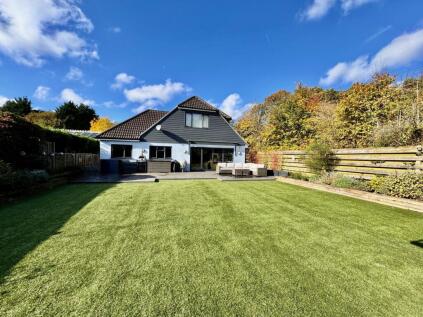 Heathvale Bridge Road, Ash Vale, GU12