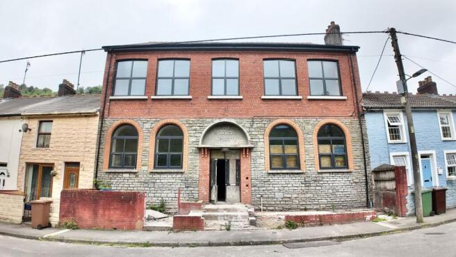 Photo 1