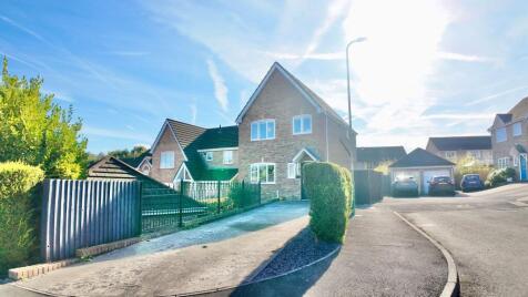 Burnet Drive, Pontllanfraith, NP12