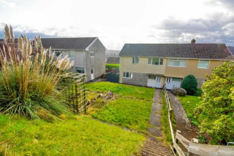 Risca - 3 bedroom semi-detached house for sale
