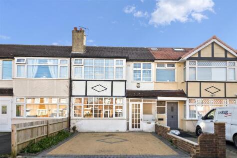 Midhurst Gardens, Hillingdon