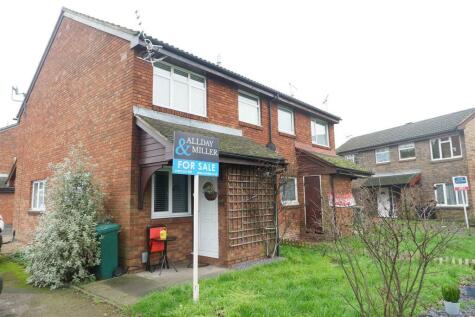 Uxbridge - 1 bedroom house for sale