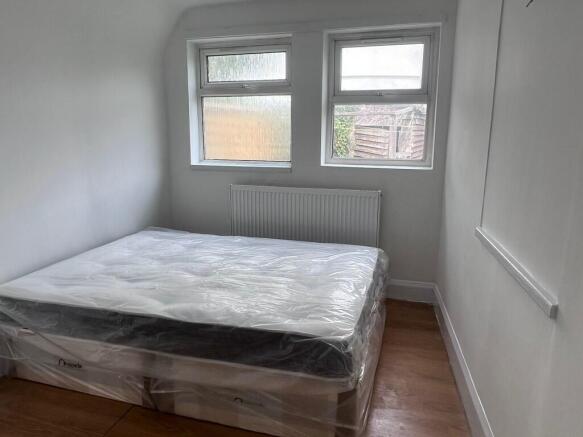 bed 1