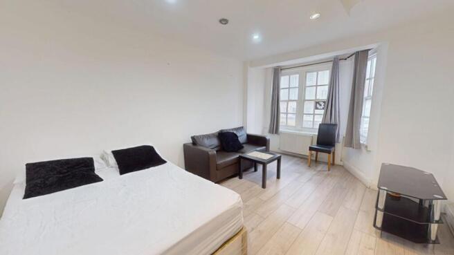 132-Edgware-Road-10072025_143738