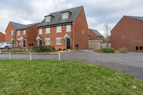 Warham Grove, Winsford