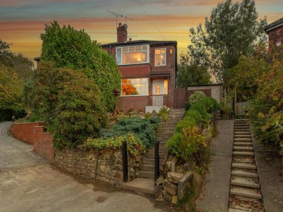 Carrholm Mount, LS7