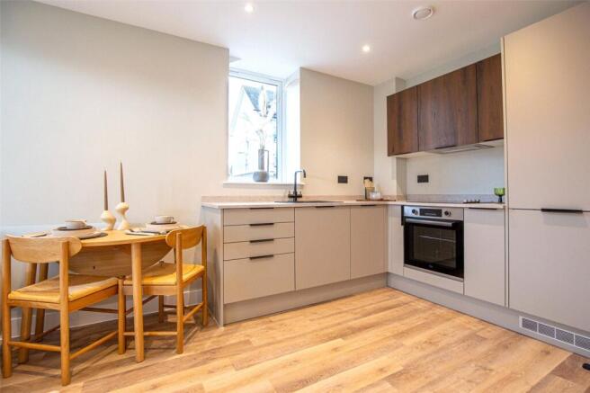 Kitchen / Dining