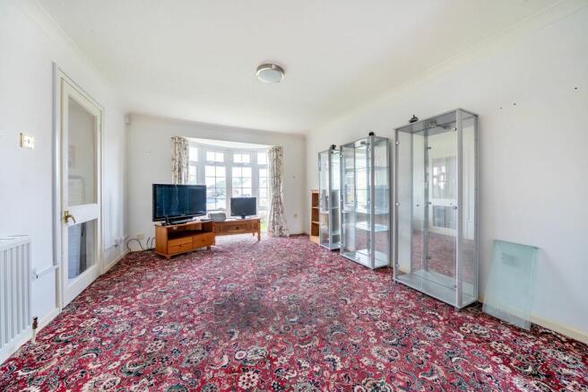 Living Room (2)