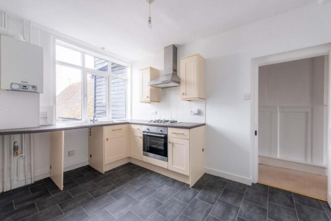 Kitchen (2)