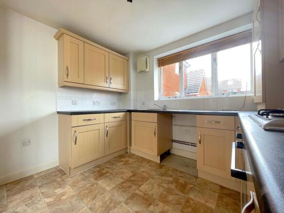 Kitchen Area (2)