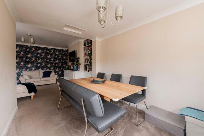 Dining Area (1)
