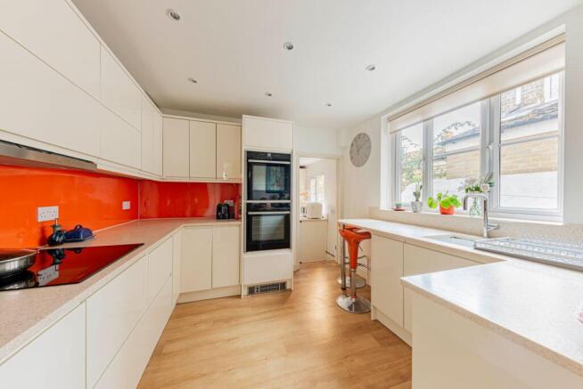 Kitchen (1)