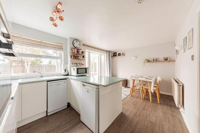 Kitchen/Dining Room (1)