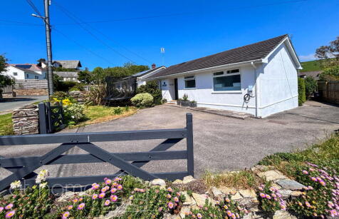 Bolingey, Near Perranporth, TR6 - Idyllic Village Location